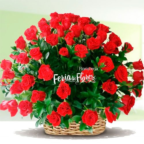 FL049 Arreglo Floral Rosas por Montón 1